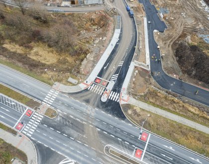 Výstavba Arcus City úspěšně pokračuje